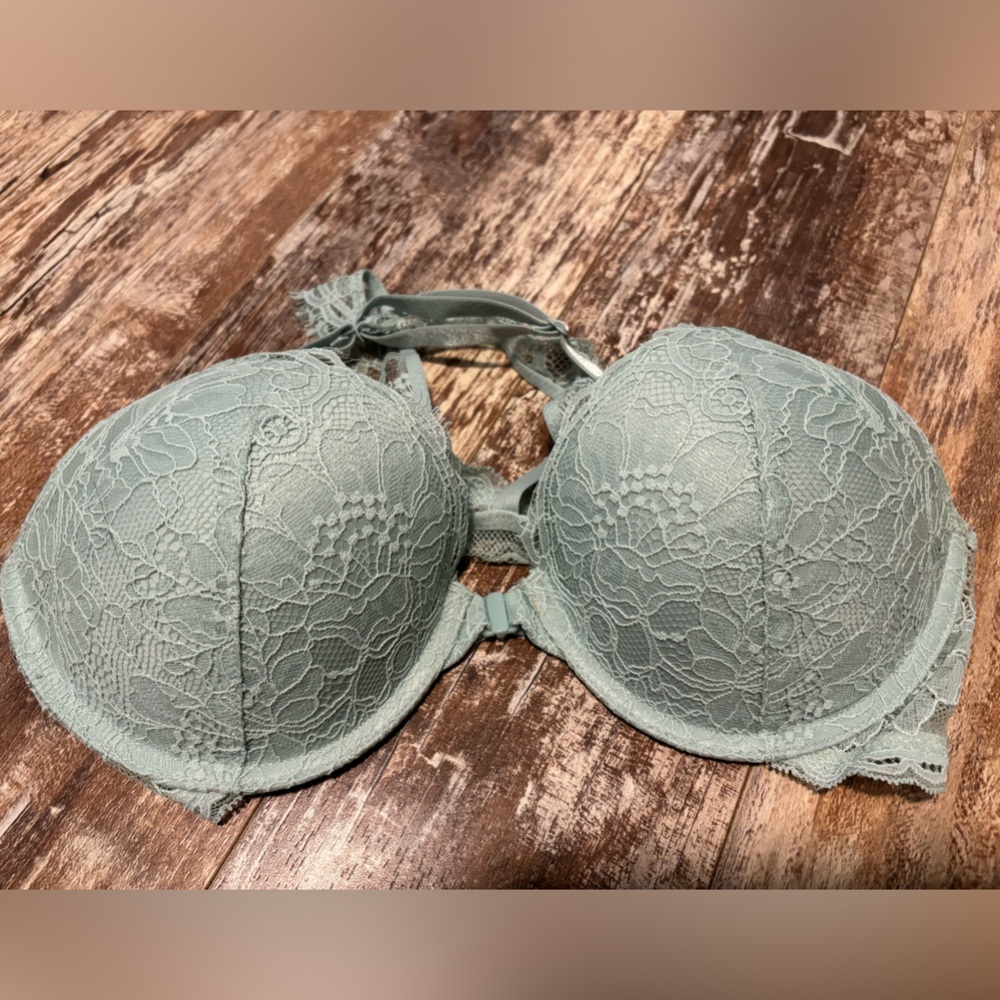 Victorias Secret Very Sexy push up bra